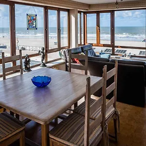 https://uniek-zeezicht-ostend.hotelsghent.com
